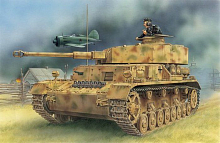 Сборная модель Танк Pz KpfwIV AusfD 135