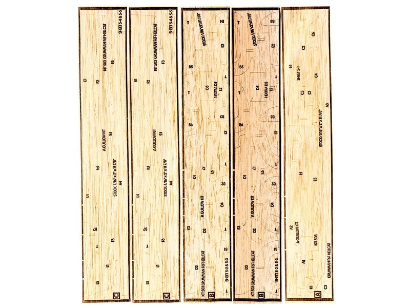Сборная дермодельСамолет F6F Hellcat Guillows 130