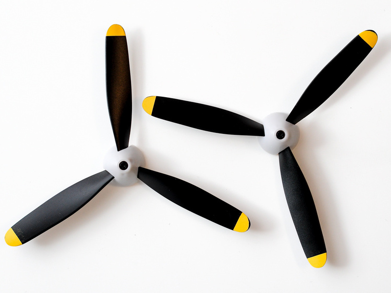 Трёхлопастной пропеллер в сборе для самолета Volantex RC Zero 400, 2 комплекта