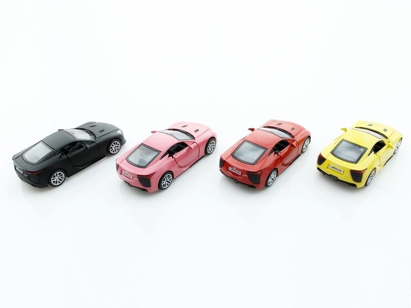 Машина 132 Lexus LFA свет, звук, инерция 112шт бк