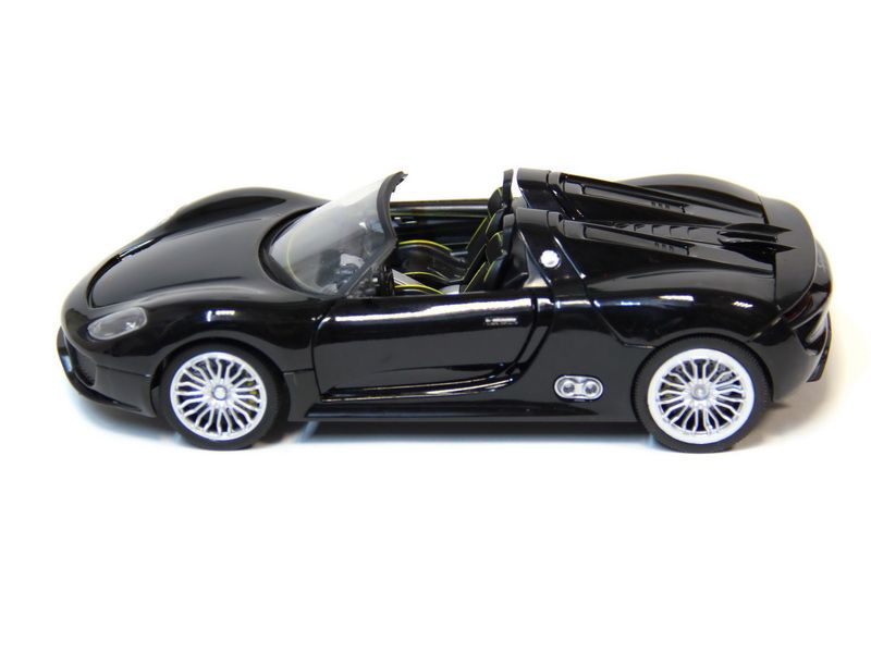 Радиоуправляемая машина MZ Porsche 918 Spider 25045 124  акб