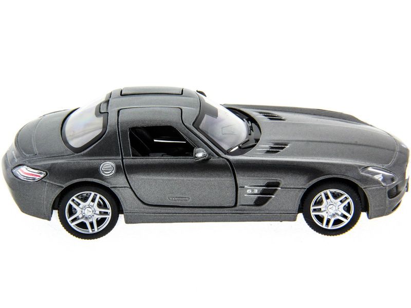 Машина Kinsmart MERCEDESBENZ SLS AMG инерция 112шт 136 бк