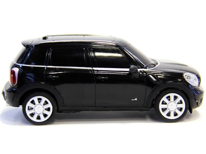 Радиоуправляемая машина MZ Mini Countryman 27022A 124