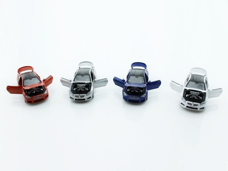 Машина 132 BMW M6 свет, звук, инерция 15,5см 112шт бк