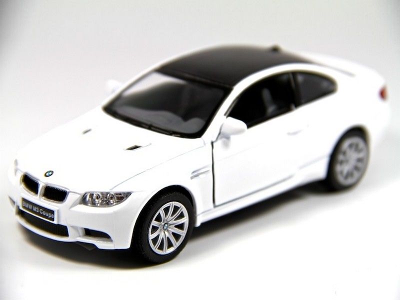 Машина Kinsmart BMW M3 Coupe инерция 112шт 136 бк
