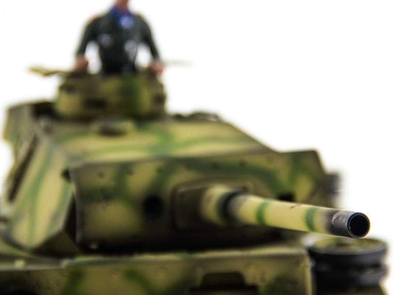 Радиоуправляемый танк Taigen 116 Panzerkampfwagen III Германия HC для ИК боя 24G RTR