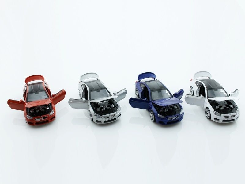 Машина 132 BMW M6 свет, звук, инерция 15,5см 112шт бк