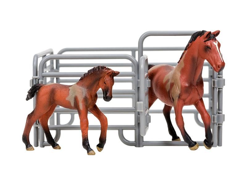 Фигурки животных MASAI MARA MM204003 серии Мир лошадей Ганноверская лошадь и жеребенок 3 пр