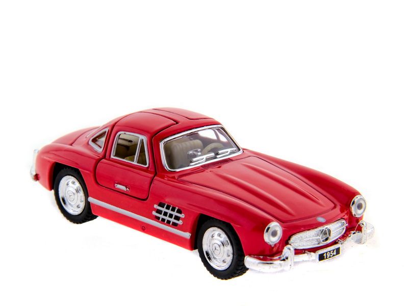 Машина Kinsmart MercedesBenz 300SL инерция 112шт 136 бк