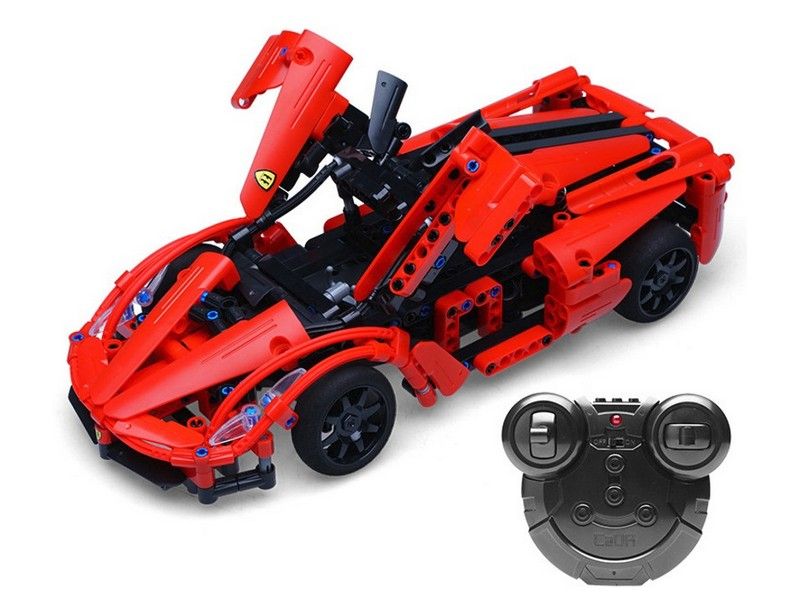 РУ конструктор CaDA Technic спортивная машина 380 деталей