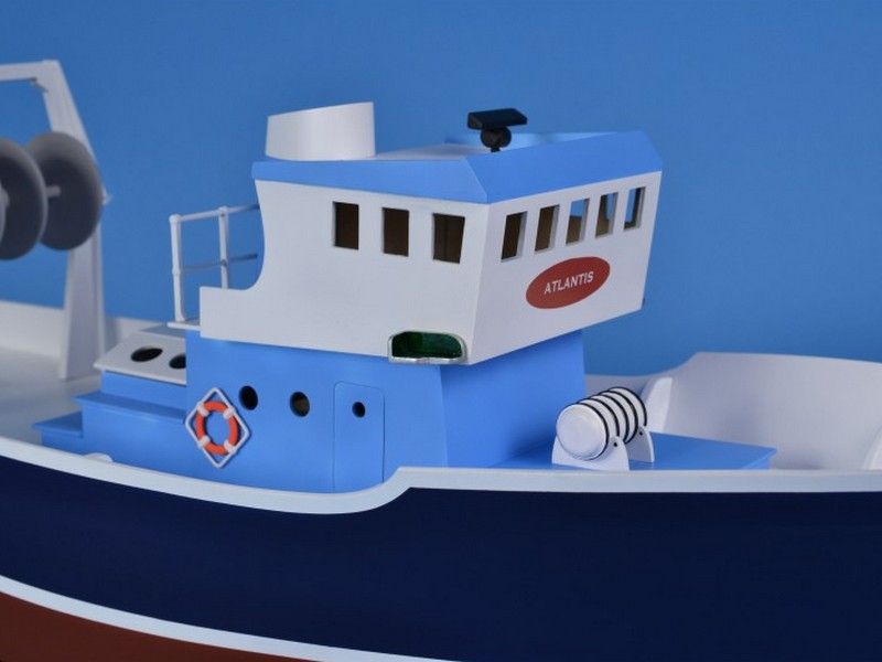 Сборная деревянная модель рыболовецкого судна Artesania Latina ATLANTIS, 115