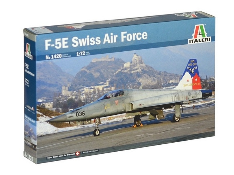 Сборная модель ITALERI 1420ИТ Самолет F5E SWISS AIR FORCE