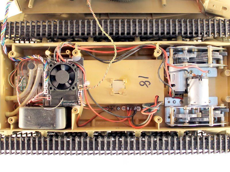 Радиоуправляемый танк Taigen 116 Dak PZKpfw IV Ausf F1 Германия 24G RTR