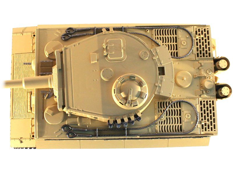 Радиоуправляемый танк Taigen 116 Tiger 1 Германия, поздняя версия 24G RTR песочный