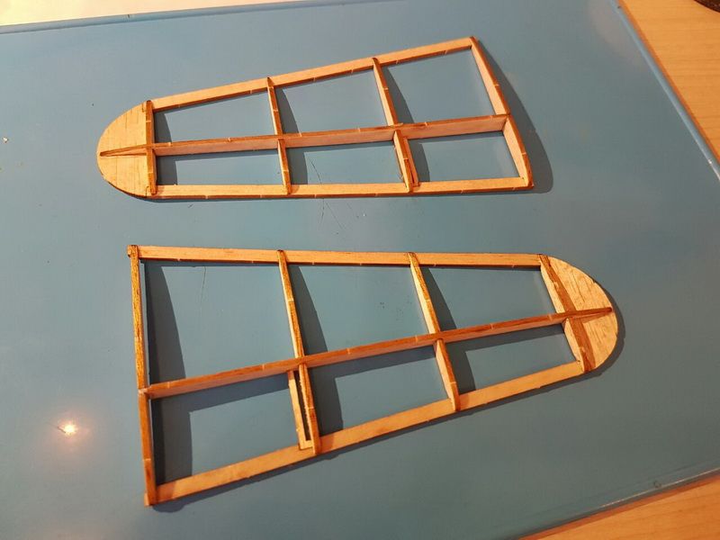 Сборная дермодельСамолет German Fighter Guillows 148