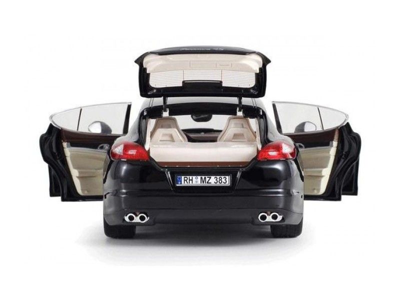 Машина MZ Porsche Panamera 118 вк