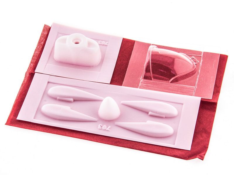 Сборная дермодельСамолет Edge 540 Guillows  114