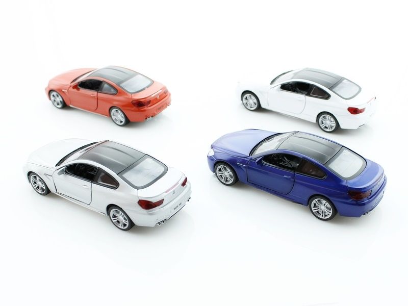 Машина 132 BMW M6 свет, звук, инерция 15,5см 112шт бк