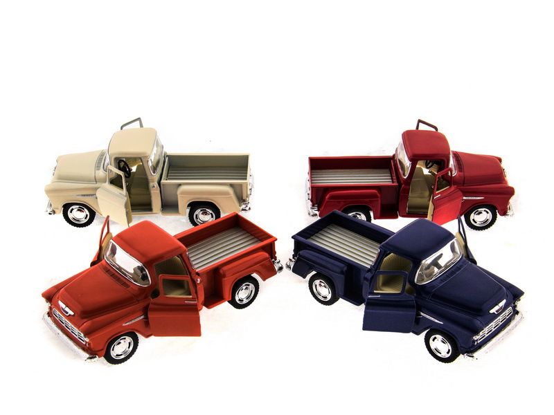 Машина Kinsmart Chevy Stepside Pick Up инерция 112шт 132 бк