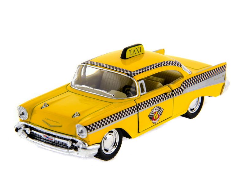 Машина Kinsmart 1957 Chevrolet Bel Air инерция 112шт 136 бк