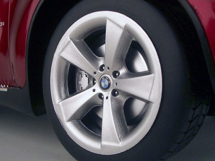 Радиоуправляемая машина Double Eagle BMW X6 110  акб