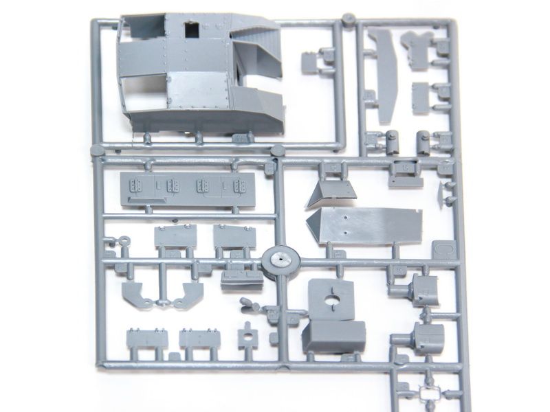 Сборная модель ZVEZDA Немецкое штурмовое орудие Штурмгешутц III StuGIII AusfB, 135