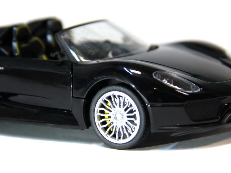 Радиоуправляемая машина MZ Porsche 918 Spider 25045 124  акб