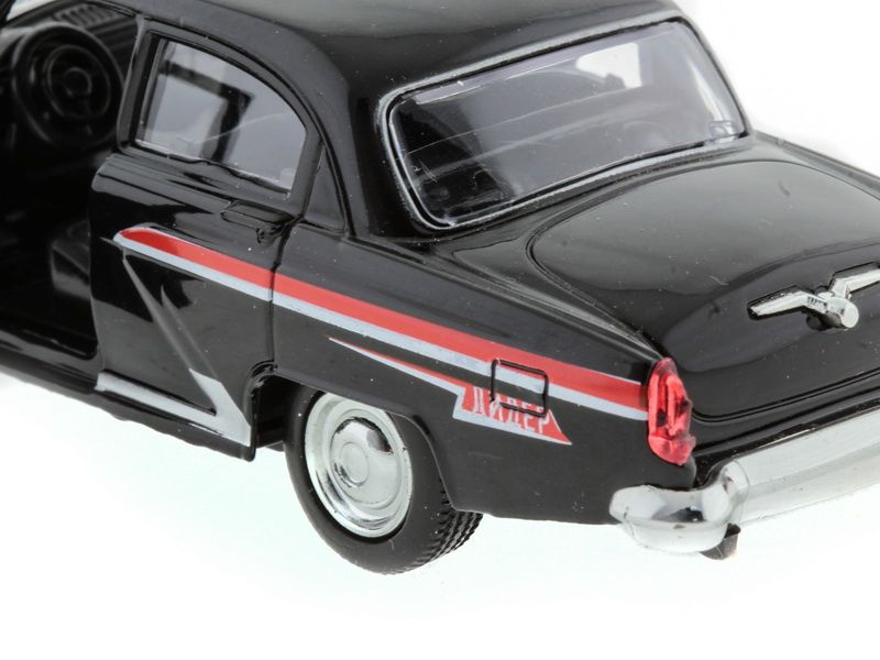 Машина АВТОПАНОРАМА инерц ГАЗ21 ралли 143, вк 1475,5 см