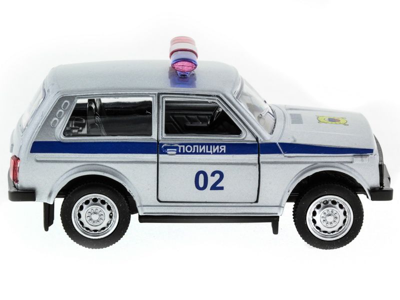 Машина АВТОПАНОРАМА инерц ВАЗ 2121 150, вк 1275,5 см, серебристая