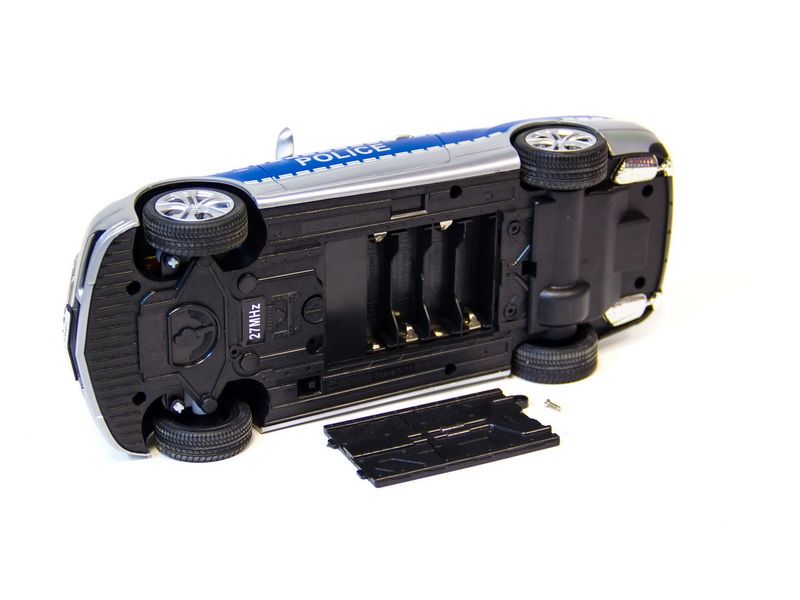 Радиоуправляемая машина Double Eagle Mersedes Eclass Police 116 нб