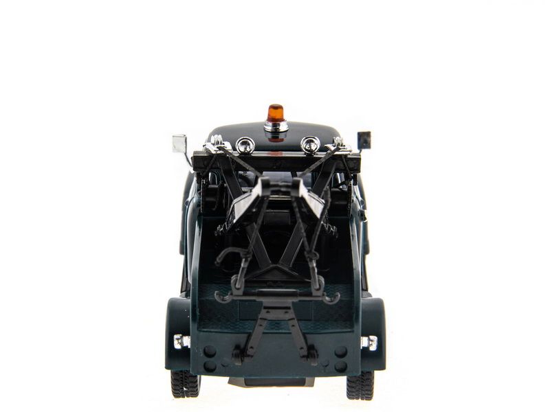 Машина Kinsmart 1953 Chevrolet 3100 Wreckler инерция 112шт 138 бк