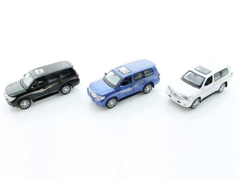 Машина 132 Toyota Land Cruiser свет, звук, инерция 15,5см 112шт бк