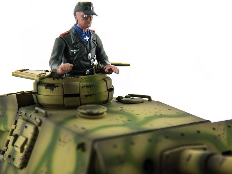 Радиоуправляемый танк Taigen 116 Panzerkampfwagen III Германия HC для ИК боя 24G RTR
