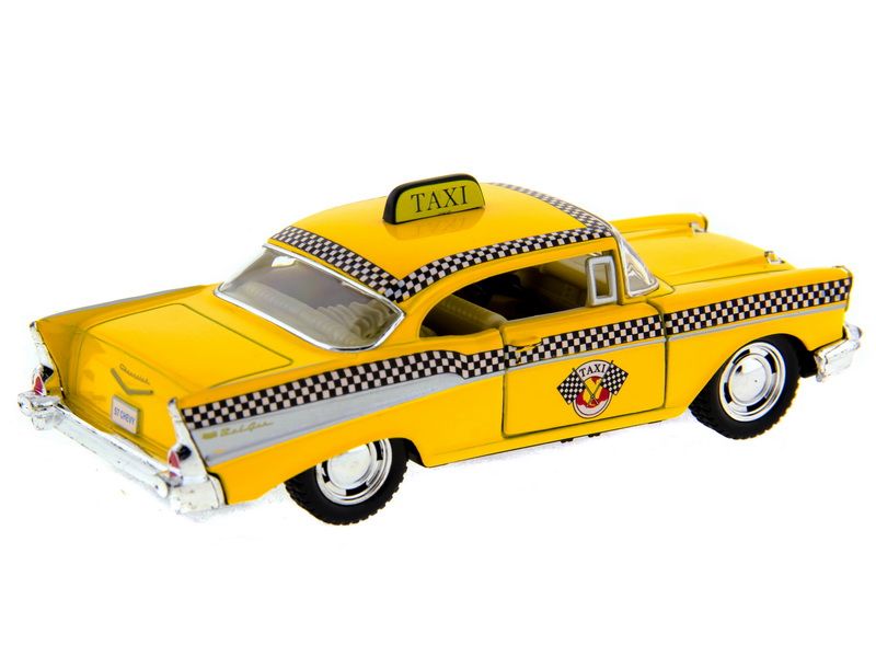 Машина Kinsmart 1957 Chevrolet Bel Air инерция 112шт 136 бк