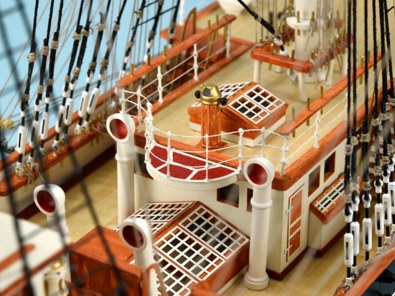 Сборная деревянная модель корабля Artesania Latina BELEM, 175