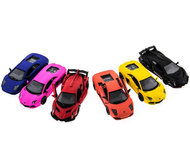 Машина Kinsmart 136 Matte Lamborghini в асс инерция 112шт бк
