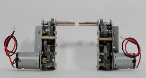 Редуктор левый и правый для танка King Tiger цинк с подшипниками