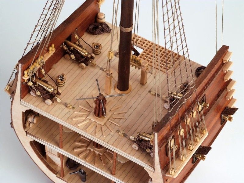 Сборная деревянная модель корабля Artesania Latina SAN FRANCISCOS CROSS SECTION, 150