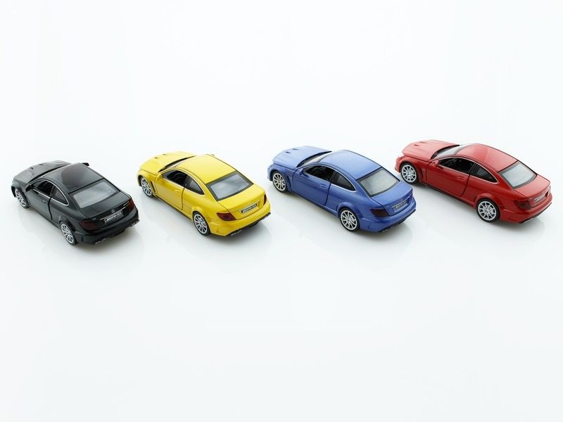 Машина 132 MercedesBenz С 63 AMG свет, звук, инерция 15см 112шт бк