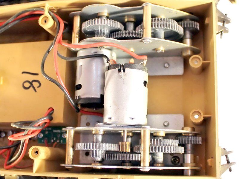 Радиоуправляемый танк Taigen 116 Dak PZKpfw IV Ausf F1 Германия 24G RTR