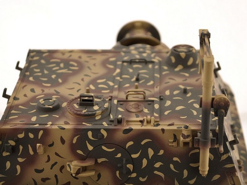 Радиоуправляемый танк Torro Sturmtiger Panzer 116 24G, зеленый, ИКпушка, деревянная коробка