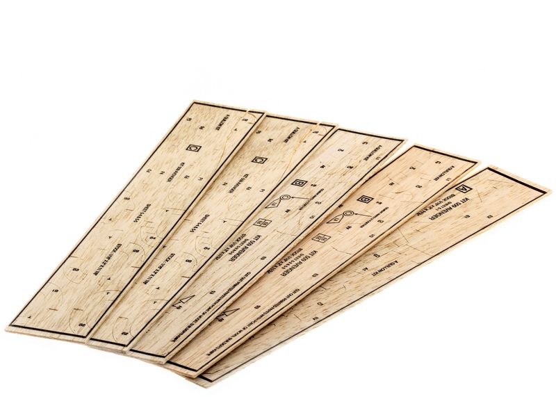 Сборная дермодельСамолет TBF Avenger Guillows  130