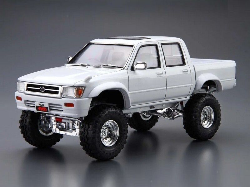 Сборная модель AOSHIMA Toyota HiLux Pickup Double Cab Lift Up 94