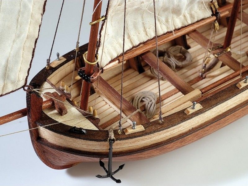 Сборная деревянная модель шлюпки корабля Artesania Latina ENDEAVOUR, 150