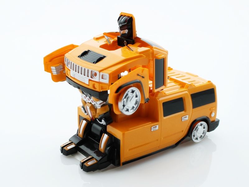 Радиоуправляемый трансформер MZ Hummer H2 2829X 124 ездит по стенам