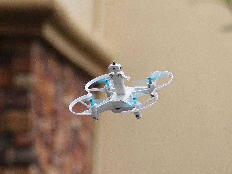 Радиоуправляемый квадрокоптер Feilun FX132C1 с FPV трансляцией WiFi, 24G RTF