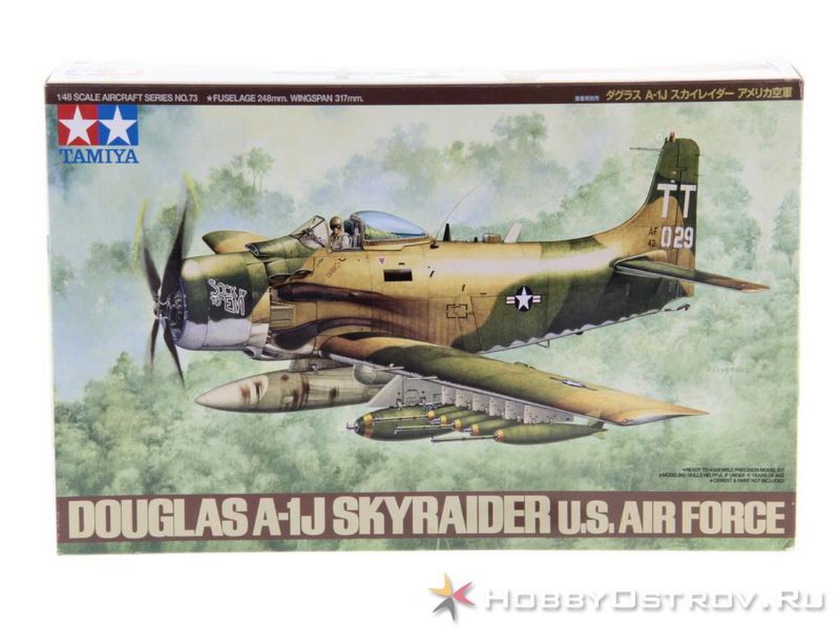 Сборная модель Самолёт Douglas A1J Skyray US Air Force 148, шт