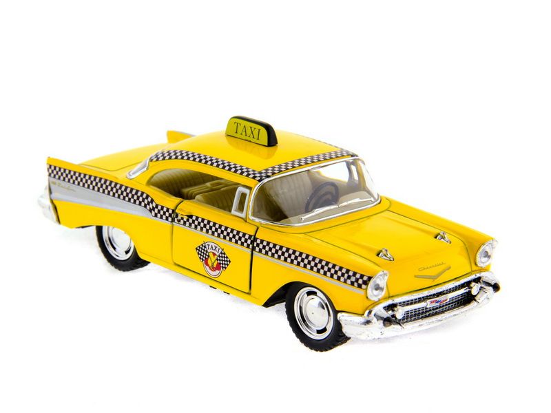 Машина Kinsmart 1957 Chevrolet Bel Air инерция 112шт 136 бк