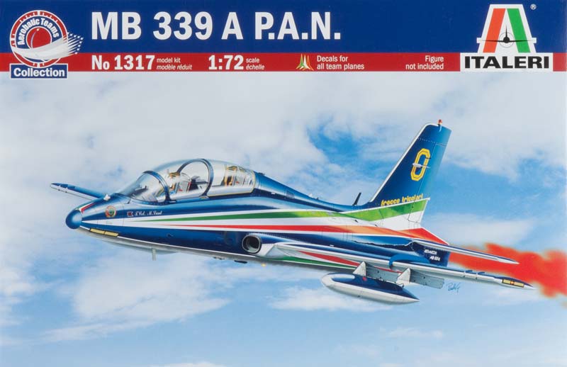 Сборная модель Самолет MB339 PAN Frecce Tricolori 148