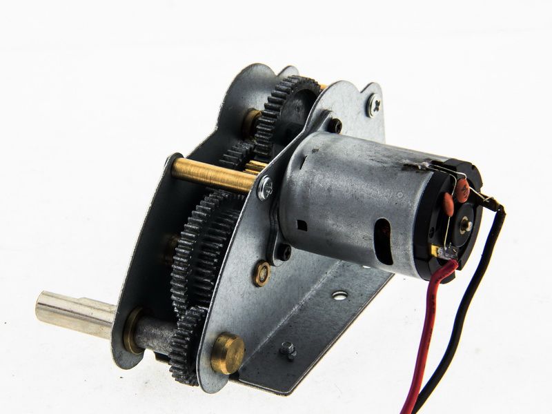 Редуктор левый и правый для танка КВ1 с подшипниками и Моторами цинк